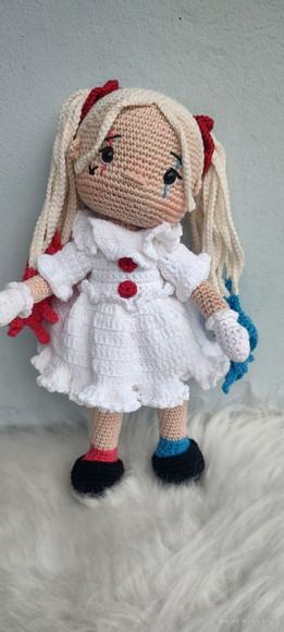 Boneca Arlequina em Amigurumi