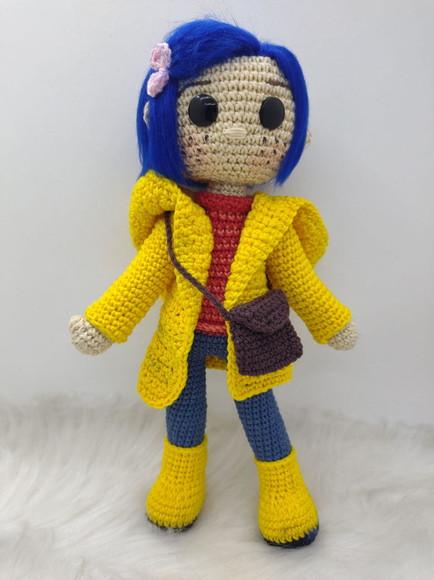 Boneca Coraline em Crochê