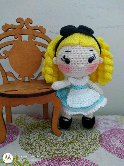 Boneca Pequena Alice