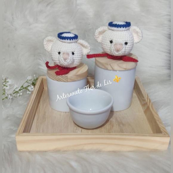 Kit Higiene para Bebê em Porcelana com Amigurumi