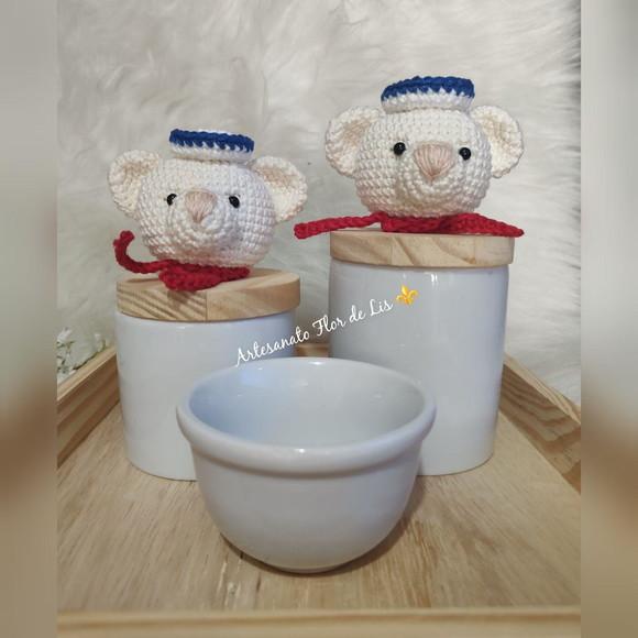 Kit Higiene para Bebê em Porcelana com Amigurumi