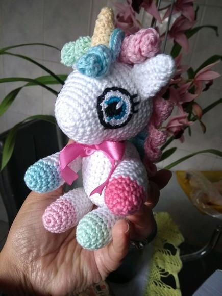 Mini Amigurumi Unicórnio