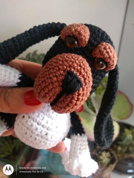 Mini Basset - Amigurumi de Crochê