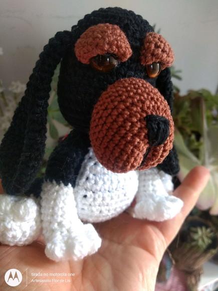 Mini Basset - Amigurumi de Crochê