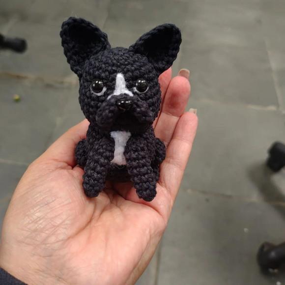 Mini Buldogue Francês - Amigurumi de Crochê