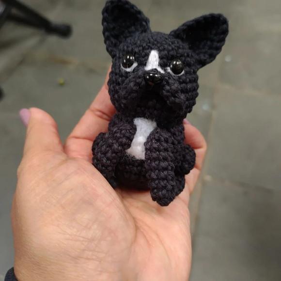 Mini Buldogue Francês - Amigurumi de Crochê