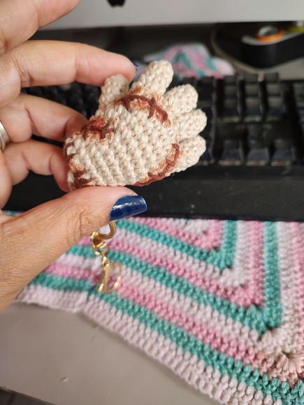 Mini Mãozinha de Crochê - Família Adams