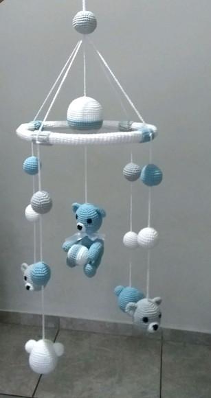 Mobile de Croche com Ursinhos e Bolinhas