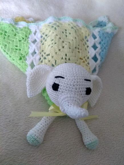 Naninha ou Manta do Apego em Crochê