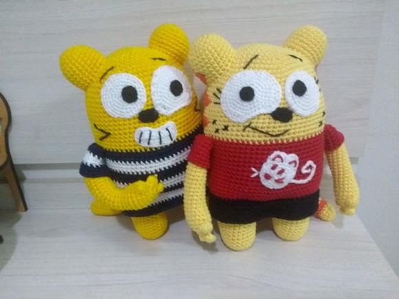 Personagens Ollie e Moon