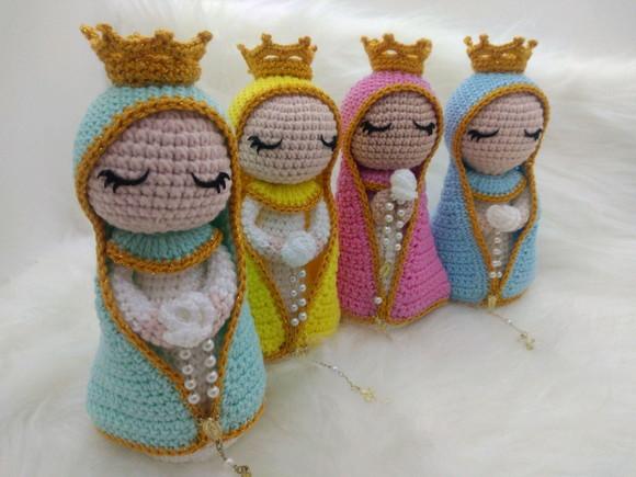 Santinha em Crochê