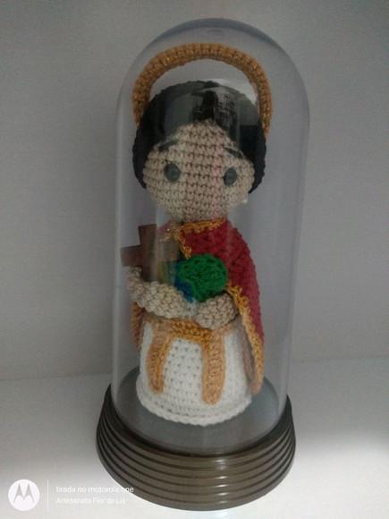 Santo Expedito em crochê Amigurumi+Cúpula