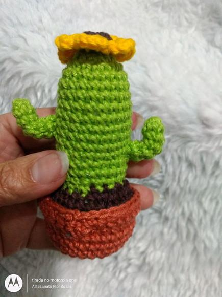 Trio de Chaveiros de Crochê Cactos