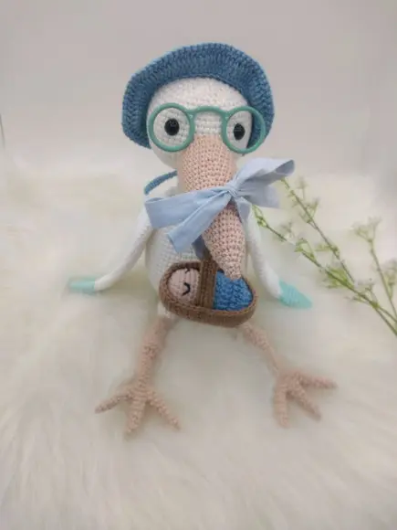 Amigurumi Cegonha com Bebê em Crochê