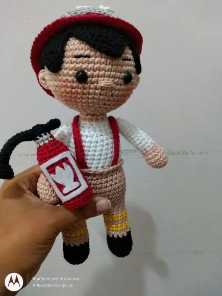 Amigurumi Chocalho Bombeiro