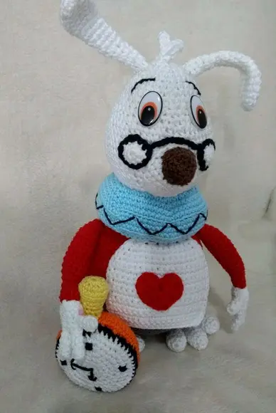 Amigurumi Coelhinho da Alice