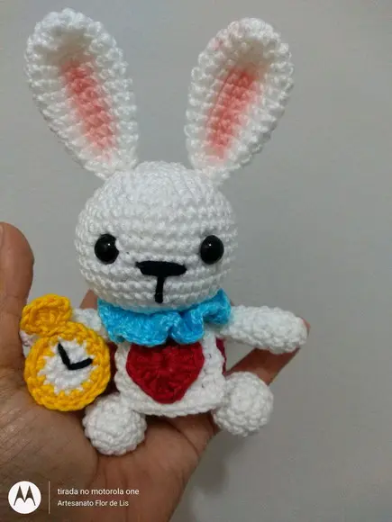 Amigurumi Coelhinho da Alice