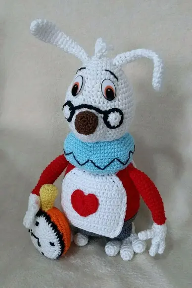 Amigurumi Coelhinho da Alice