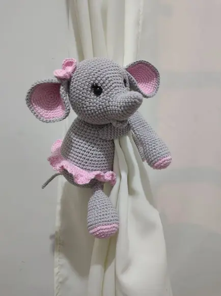 Amigurumi Elefante Menina - Crochê