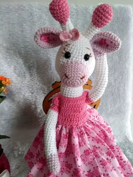 Amigurumi Girafa Menina