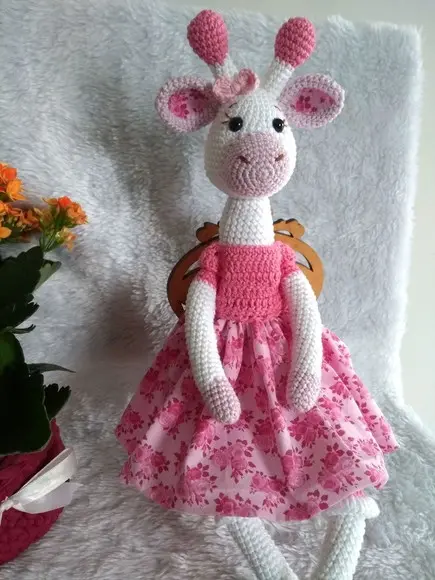 Amigurumi Girafa Menina