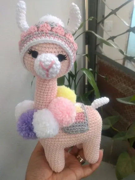 Amigurumi Lhama em Crochê