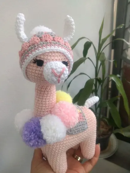 Amigurumi Lhama em Crochê