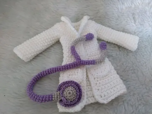 Amigurumi Profissões - Veterinária