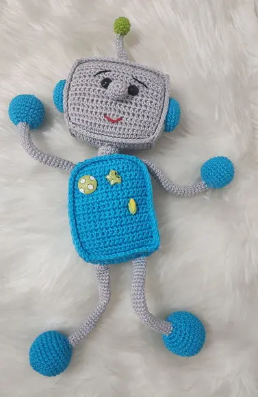Amigurumi Robô em Crochê
