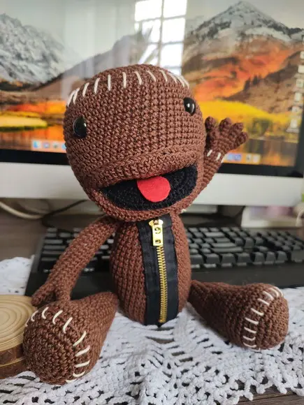Amigurumi Sackboy em Crochê - Tamanho Grande