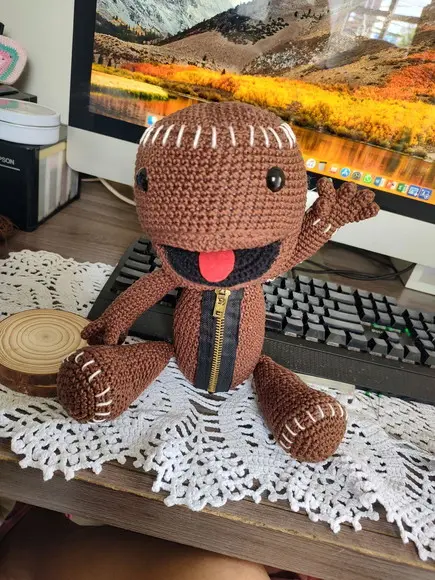 Amigurumi Sackboy em Crochê - Tamanho Grande