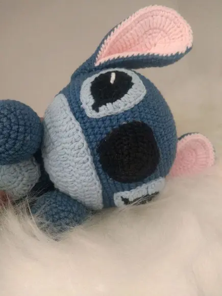 Amigurumi Stitch em Crochê