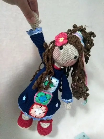 Boneca Hippie em crochê