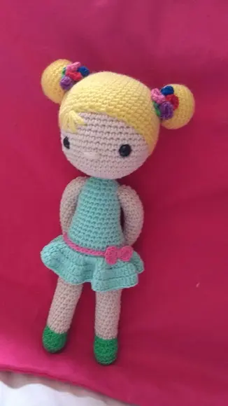 Boneca em croche Amigurumi - Cloe