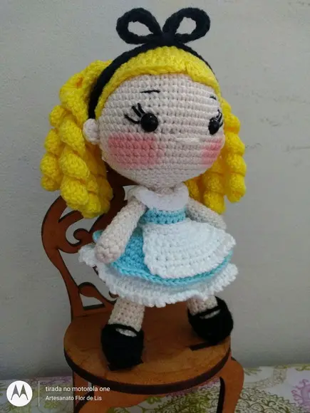 Boneca Pequena Alice