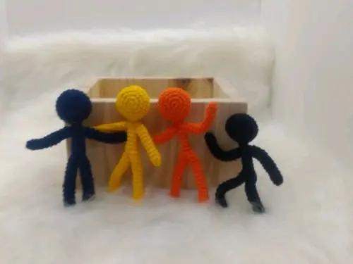 Bonecos Stickman em Amigurumi