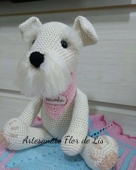 Cachorrinho Schnauzer Belinha