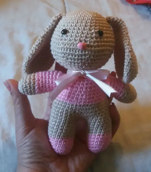 Coelhinha Amigurumi
