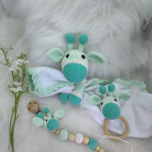 Kit Baby em Crochê com Naninha - Tema Girafa