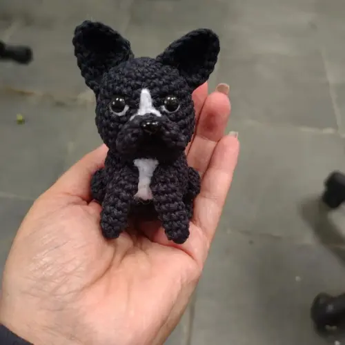 Mini Buldogue Francês - Amigurumi de Crochê
