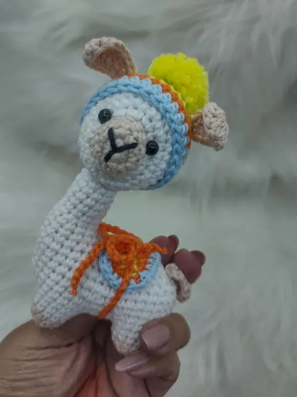 Mini Lhama De Crochê