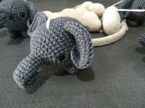 Mobile de Croche Elefante e Nuvem