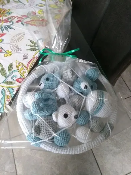 Mobile de Croche com Ursinhos e Bolinhas