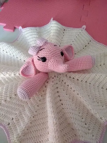 Naninha ou Manta do Apego em Crochê