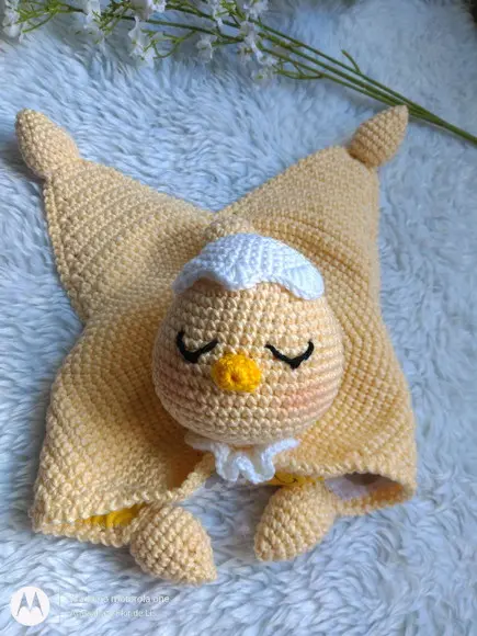 Naninha ou Manta do Apego em Crochê - Pintinho