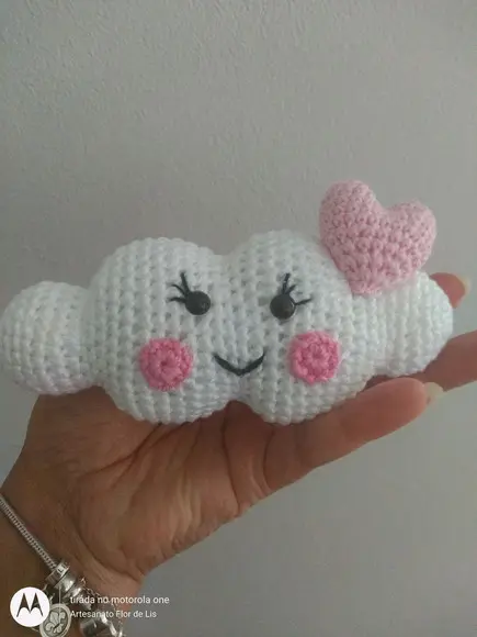 Nuvem de Amor em crochê