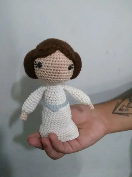 Princesa Léia - Amigurumi