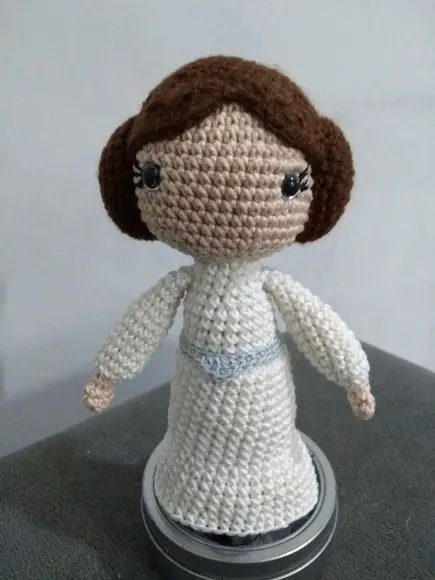 Princesa Léia - Amigurumi
