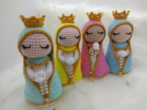 Santinha em Crochê