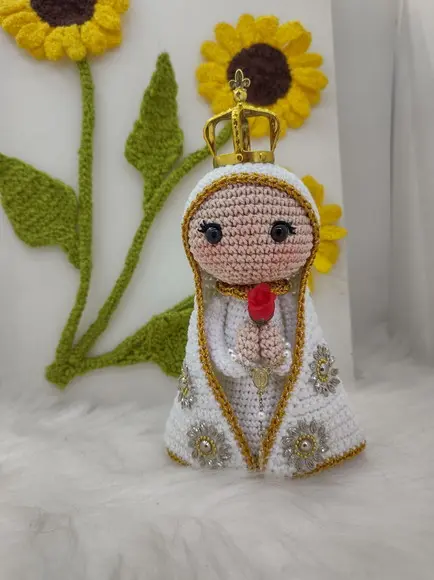 Santinha em crochê - Nossa Senhora